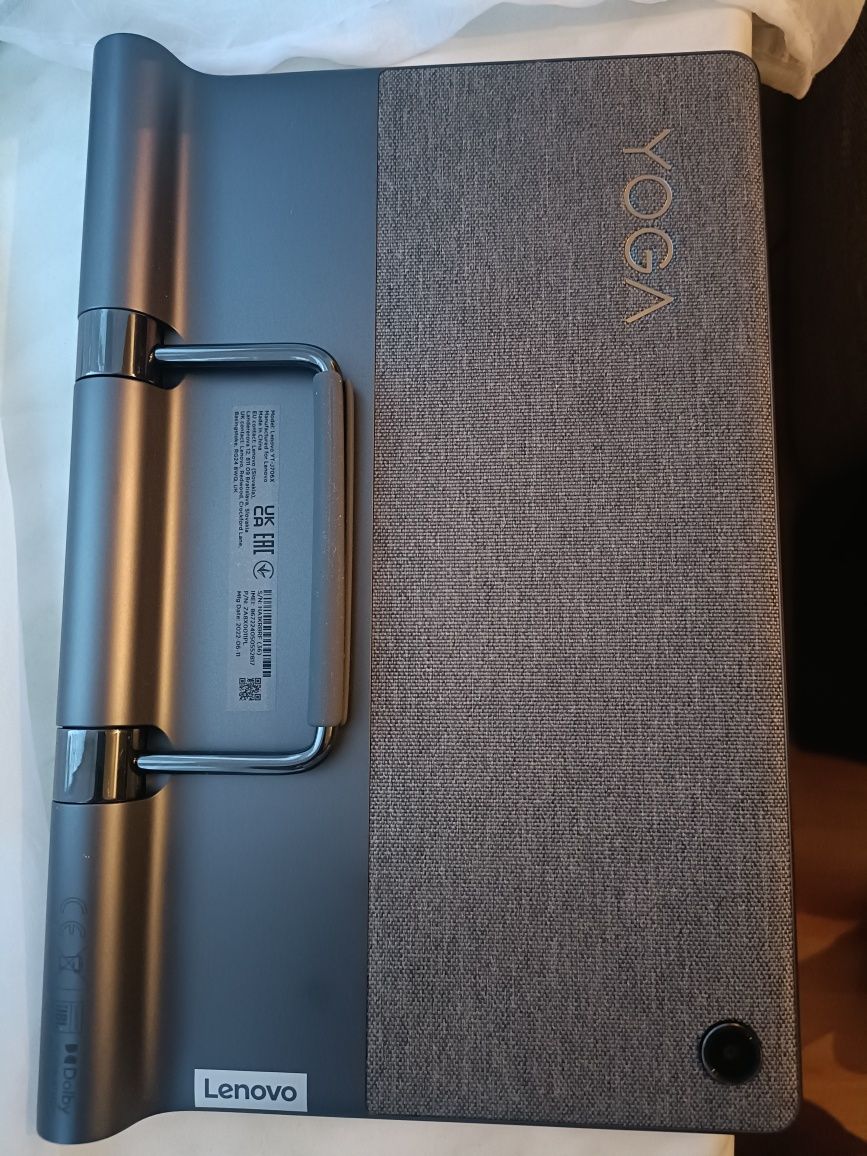 Tablet Lenovo YT-j706x