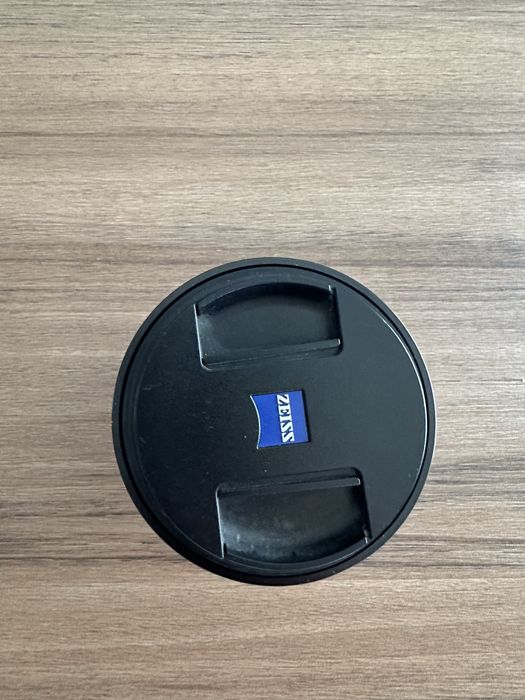 Zeiss Touit 12mm f2.8 - Fujifilm X Fit