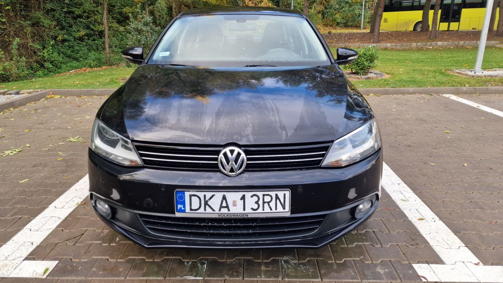 Volkswagen jetta 2012r 1.6 tdi 105 km navi