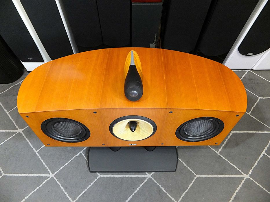 Kolumna centralna HI-END Bowers Wilkins Nautilus HTM1 gratis podstawa