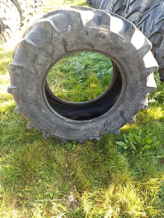 Opona vredestein 540/65 R - 30 TRAXION +