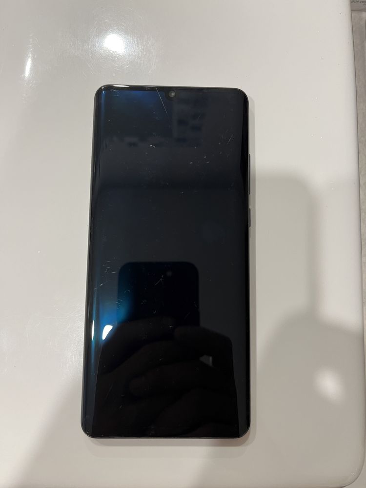 Huawei P30 PRO 128GB + Karta pamieci Huawei 128GB