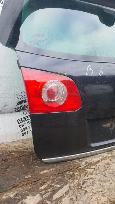 Кришка багажника, ляда Volkswagen Passat b6 універсал чорна