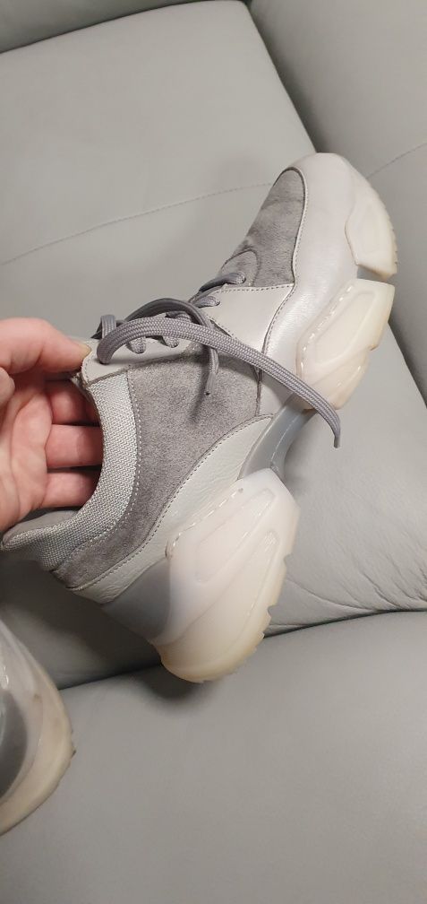 Buty ze skory Ryłko 36