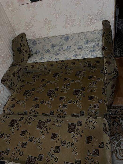 Диван і 2 крісла роздвижні