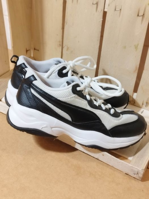 Sneakersy, buty sportowe  Puma Cilia, rozmiar 38.