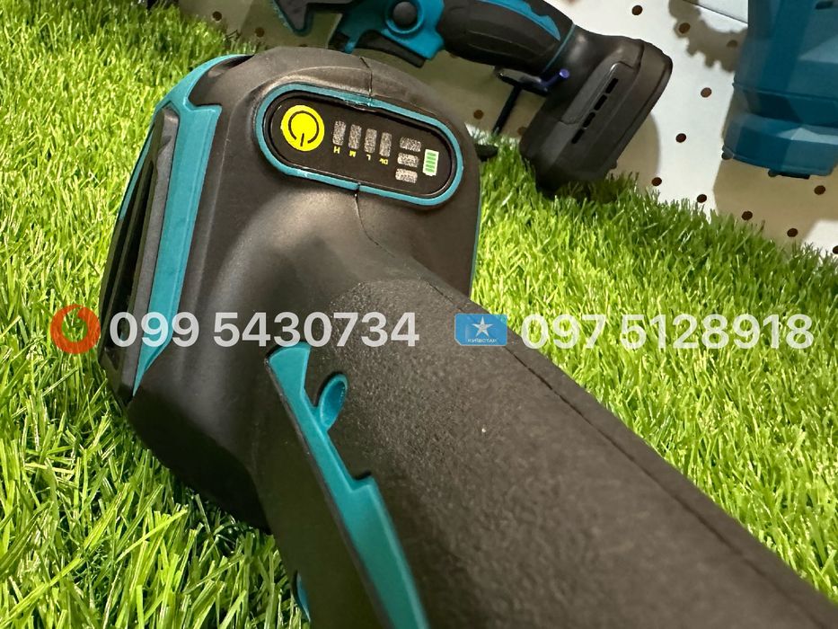 Болгарка аккумуляторна Makita DGA504 диск 125 мм КШМ 9500об/хв без АКБ