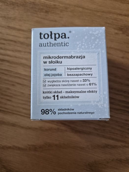 tic Authentic Mikrodermabrazja w Słoiku 65g nowa