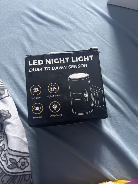 Led night light angielskje wejscie