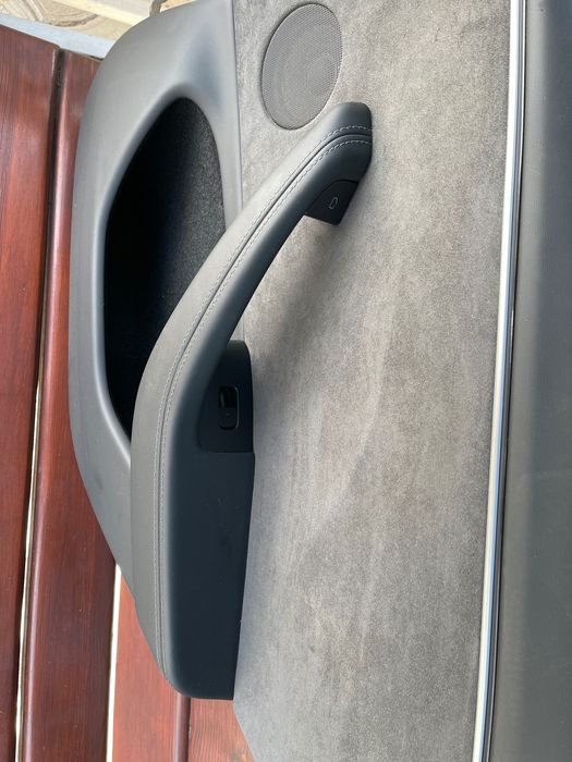Карта дверей задні праві двері Tesla Model 3 Highland 2024