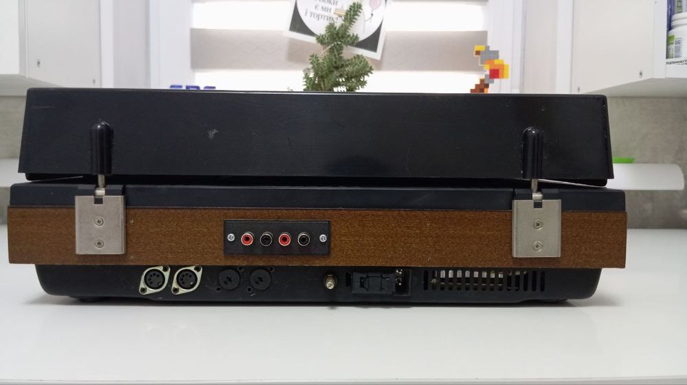 Програвач радіотехніка-301 стерео