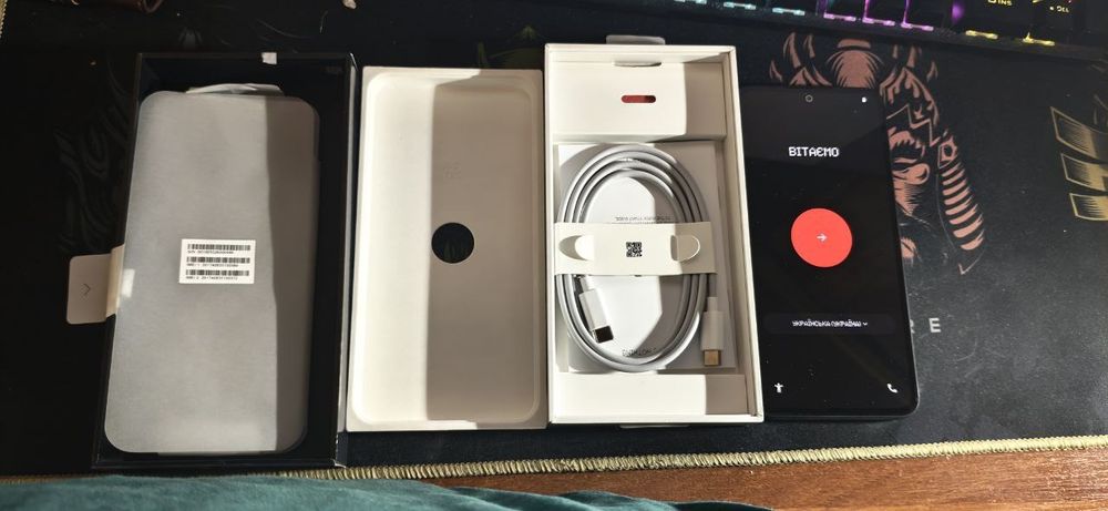 CMF Phone 1 , Чорний 8/128 ГБ новий.