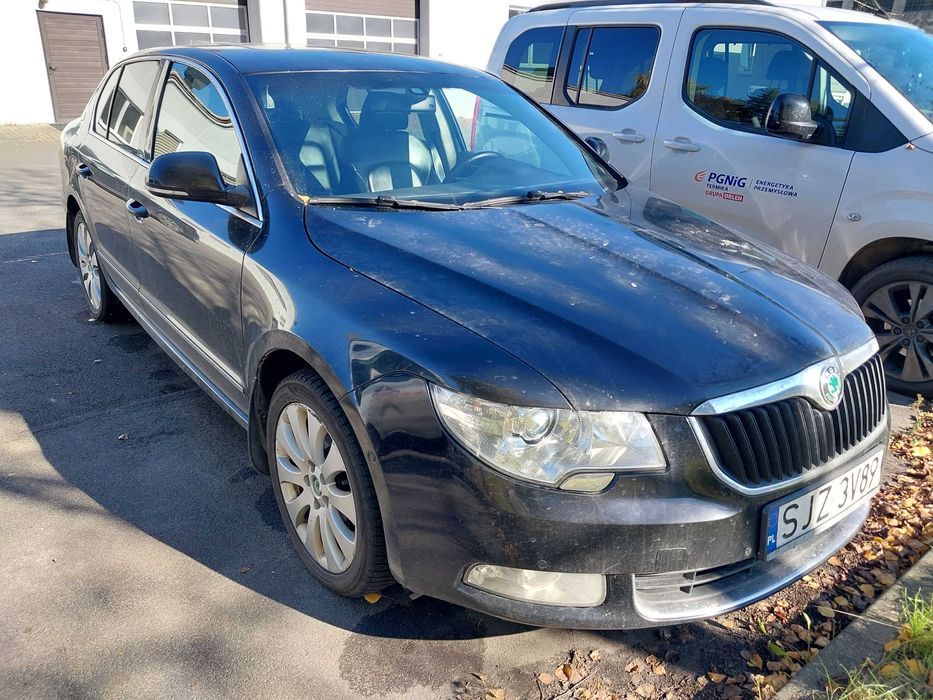 Postępowanie przetargowe na sprzedaż - SKODA SUPERB - SJZ 3V89