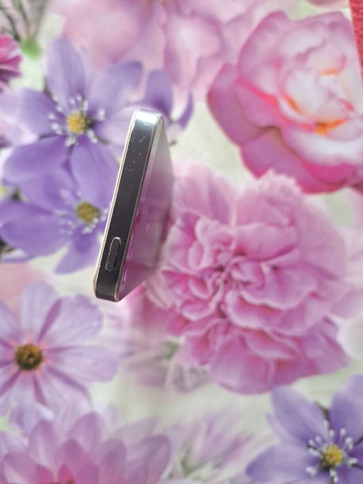iPod 5. 64 Gb Black  б/у.