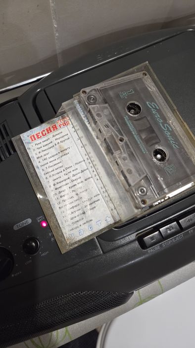 Магнітофон Sony CFD-06