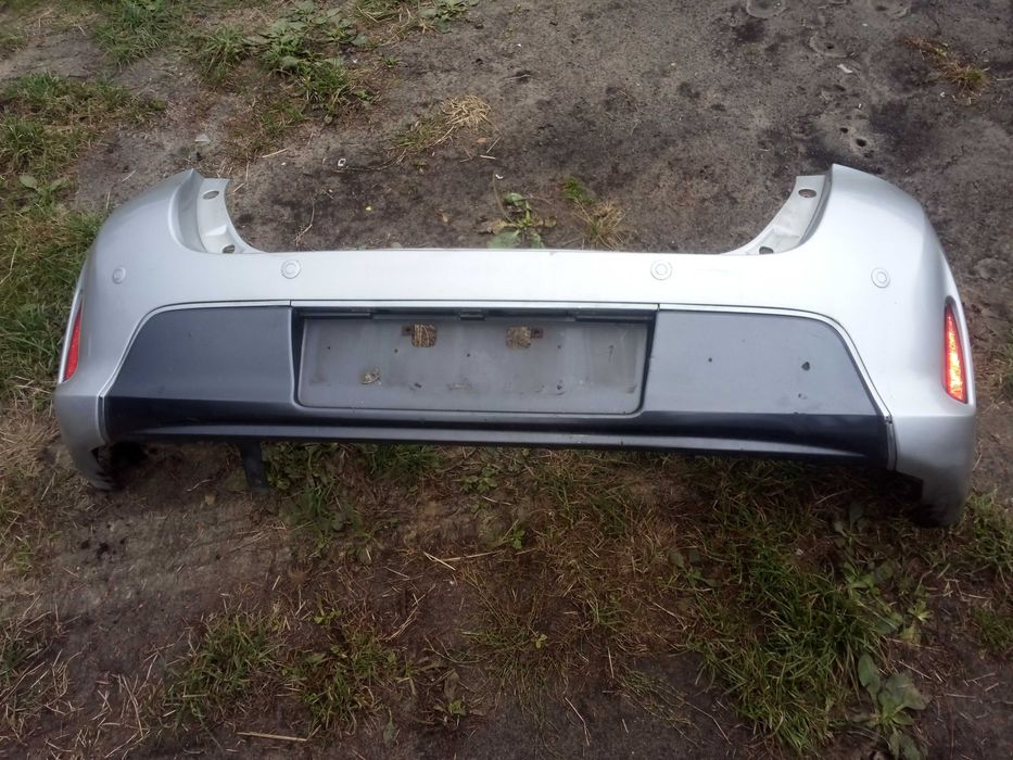 toyota AURIS II 13-15 zderzak tył nadwozie HATCHBACK kompletny PDC