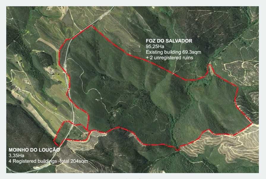 Herdade de 98,6 ha de área e 5 edificações em São teotónio - Odemira