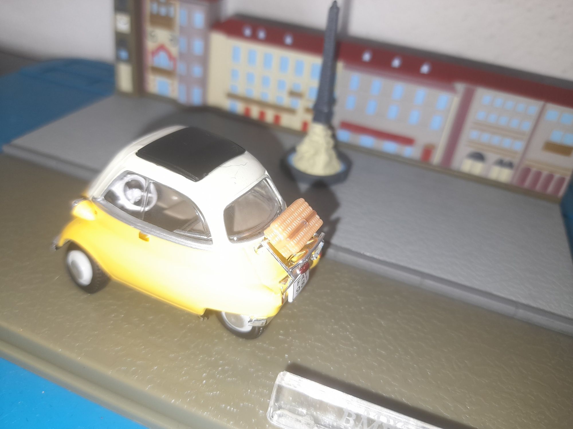 Miniatura Bmw isetta 250