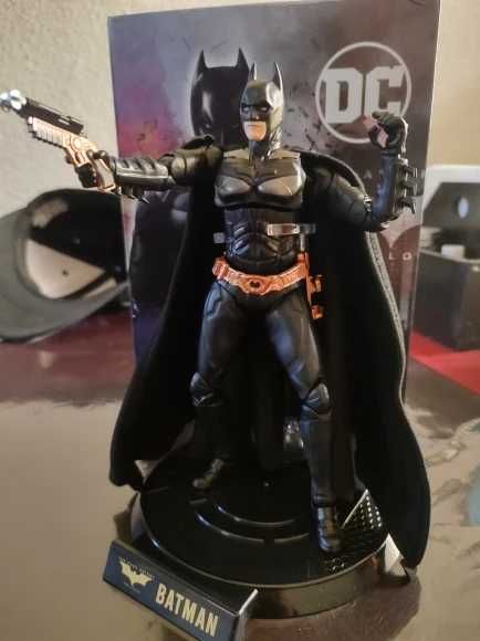 Batman figurka Delux - 20 cm