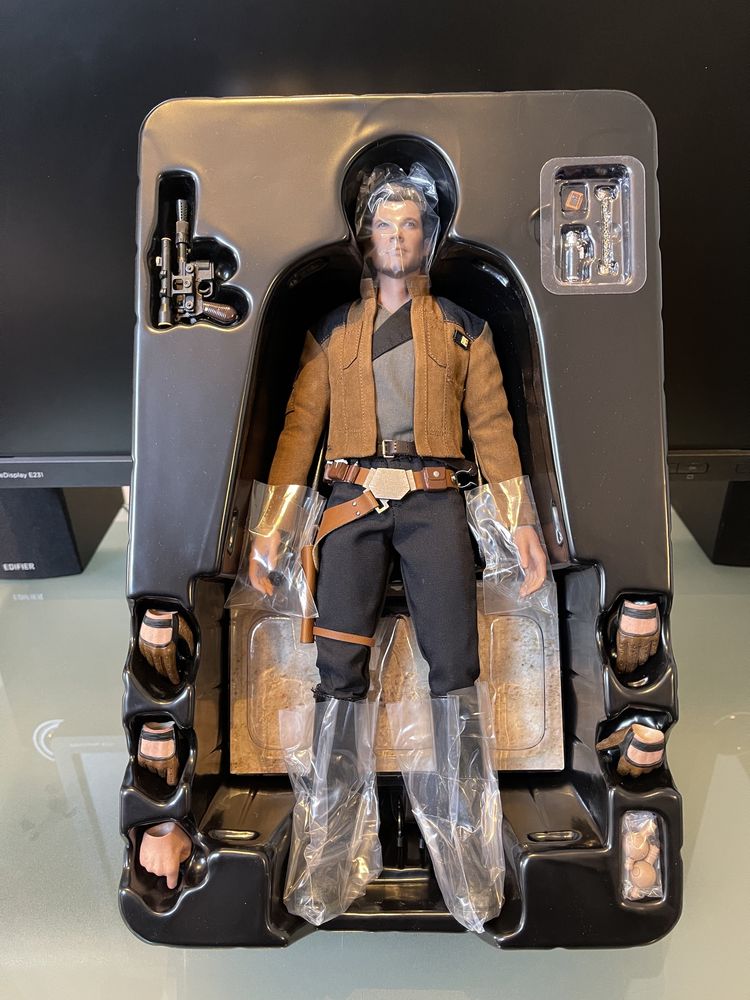 Фигурка 1/6 hot toys mms 491 SOLO A STAR WARS STORY HAN SOLO