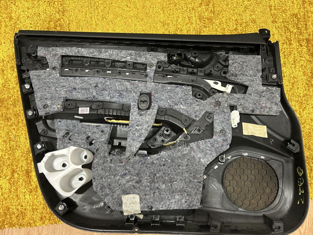 Forras/Quartela Porta Renault Megane Iv Hatchback (B9a/M/N_)