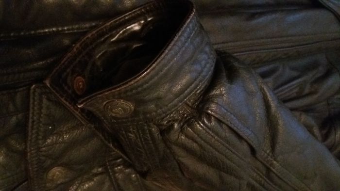 Мужская зимняя кожаная куртка