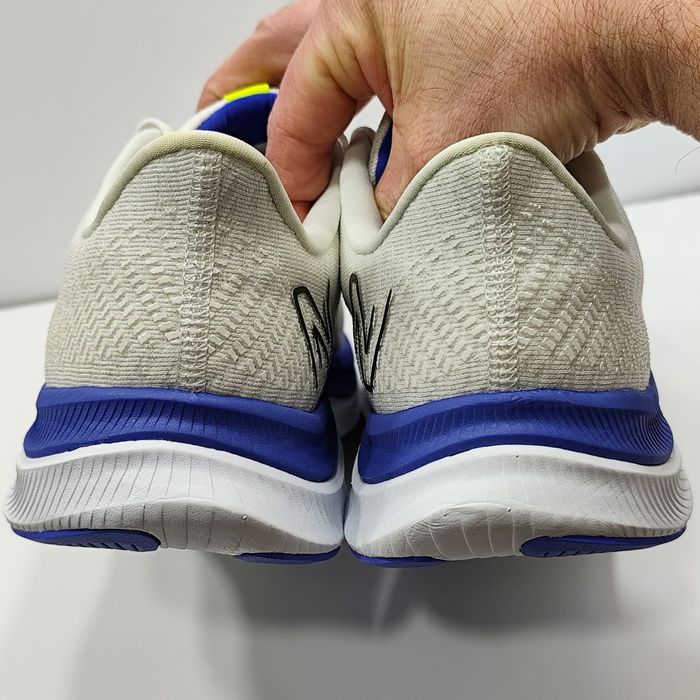 кросівки New Balance FuelCell 44.5р/28.5см