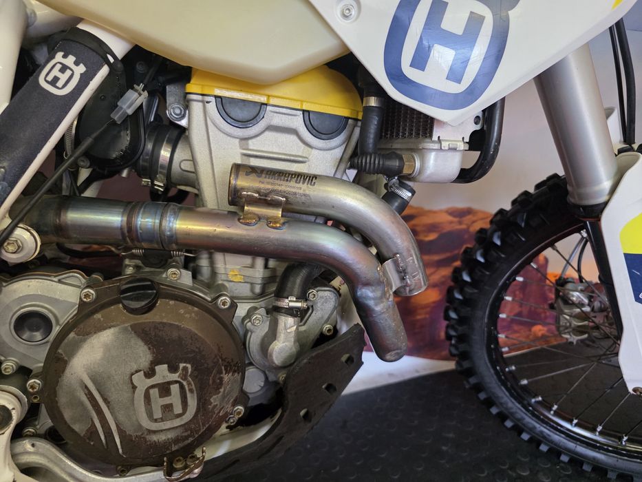 Husqvarna  fe 250 model 2016 akrapovic