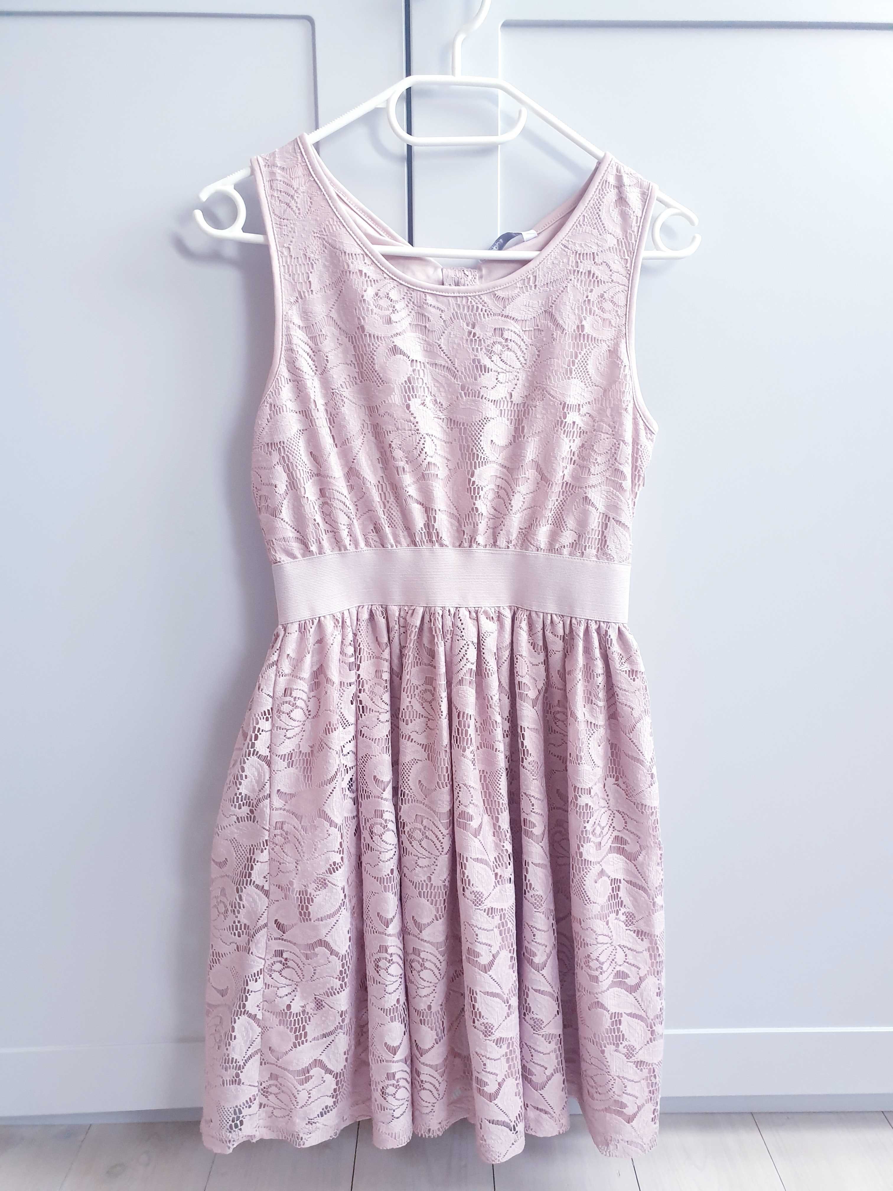 Koronkowa sukienka pudrowy róż Cubus 158 164