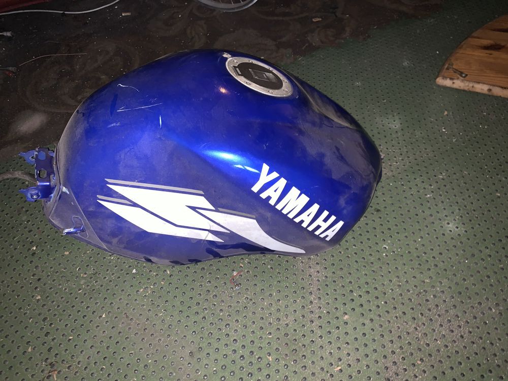 Yamaha r6 rj03 99-02 owiewki bak lusterka głowica