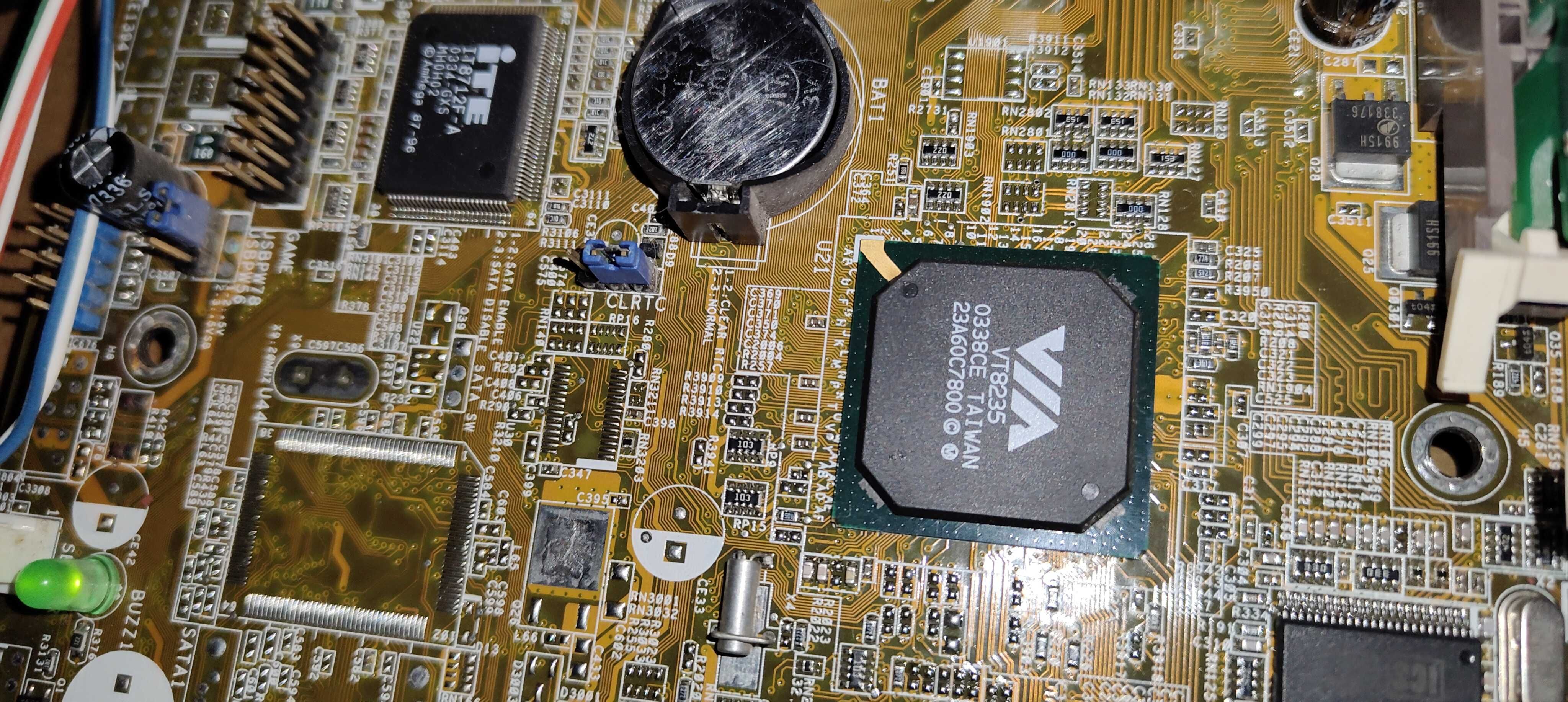 Retrozestaw działający (Płyta główna,CPU,GPU,Pamieć Ram).
