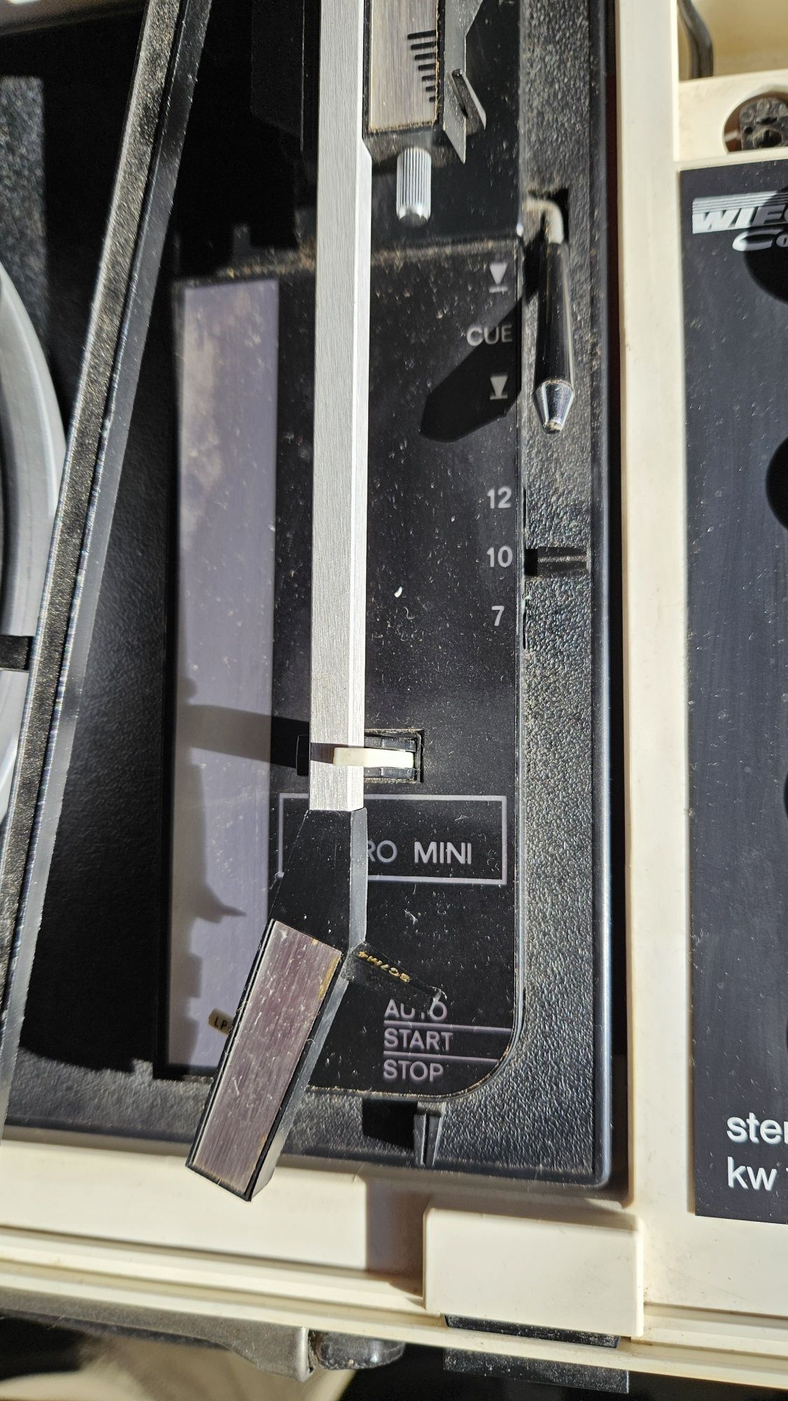 Gramofon wysokiej klasy Wifona Corona SW