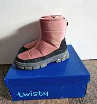 Buty dziewczęce Twisty CCC 33 zimowe śniegowce botki kozaki różowe