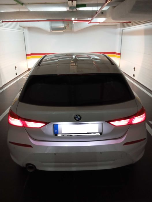 BMW 118i 140cv de garagem