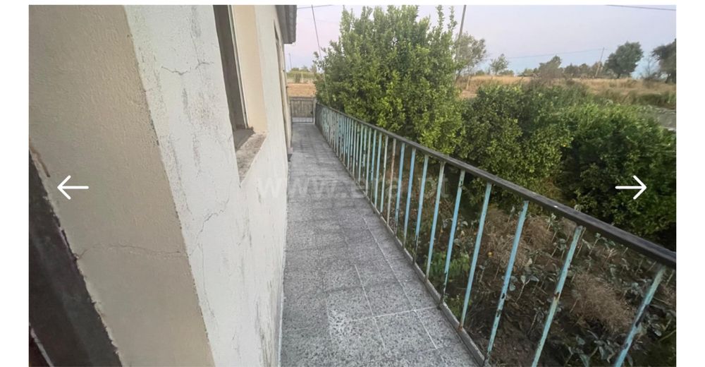 Moradia isolada 4 frentes renovada