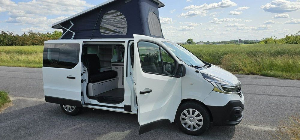 Renault Trafic  Hanroad kamper jak nowy bezwypadkowy