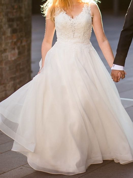 Suknia ślubna sincerity 3941