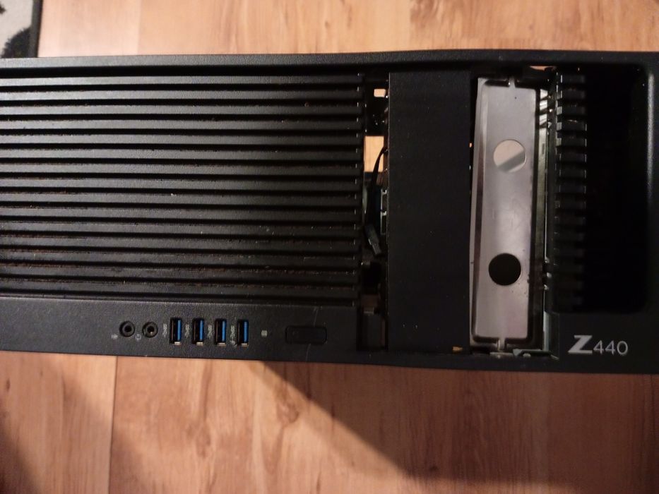 HP Workstation Z440 XEON E5