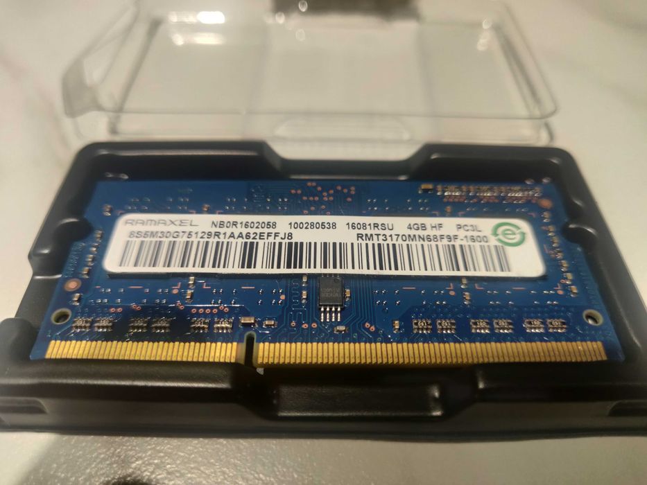 Оперативная память SO-DIMM DDR3 4Gb 1600MHz (RMT3170ME68F9F-1600)