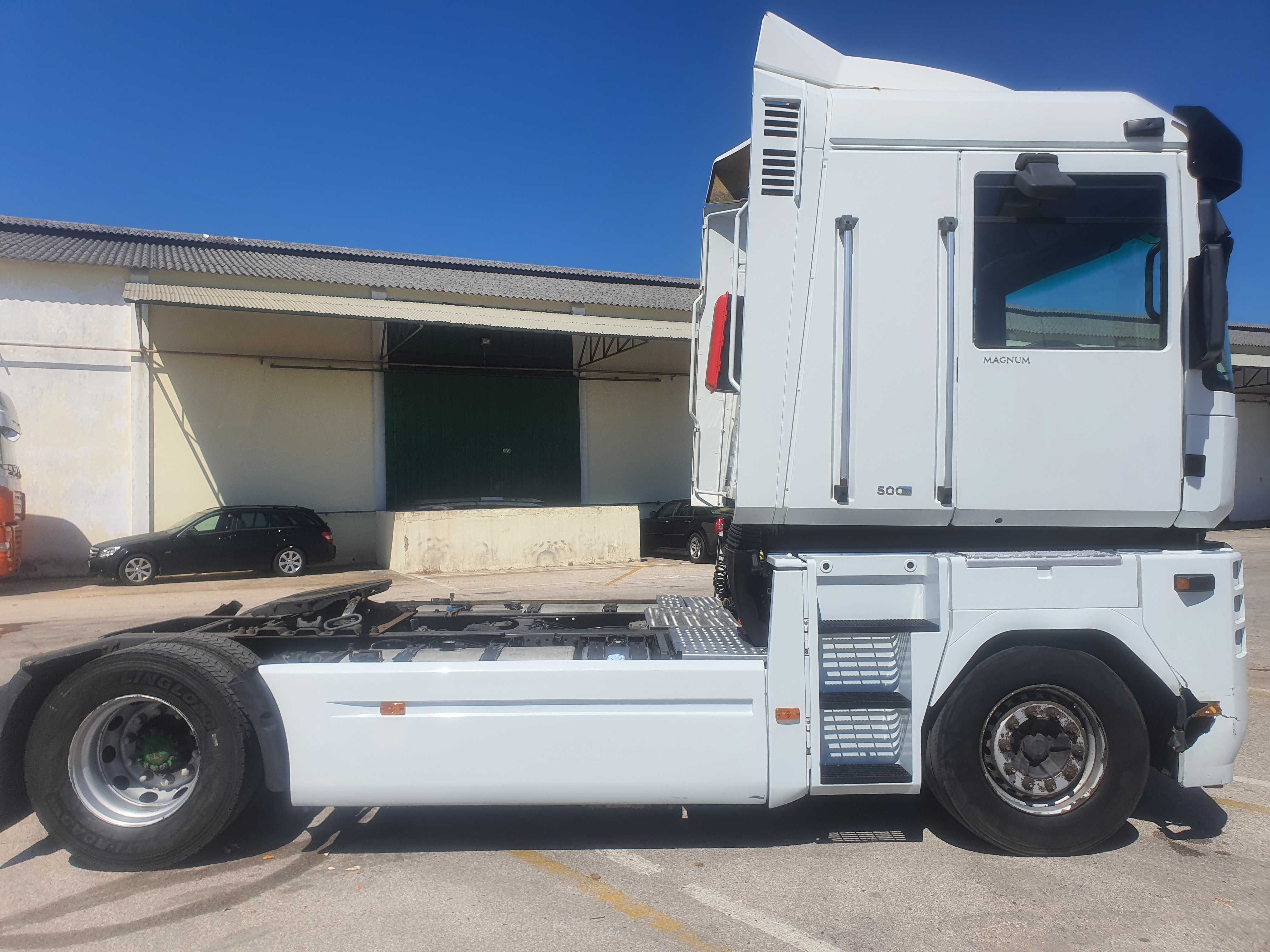 Renault Magnum 500 DXI (Motor VOLVO)