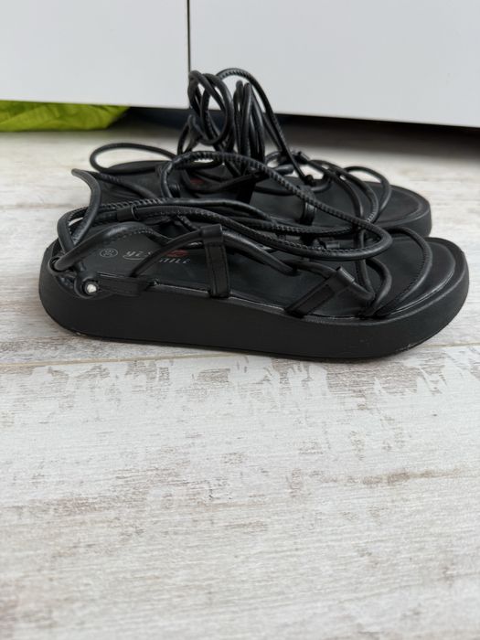 Балетки на довгих завʼязках Yes Mile 39