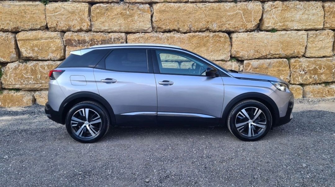 Peugeot 3008 1.5 hdi 2019