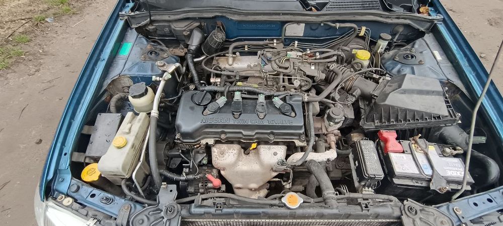 Продам нісан алмера