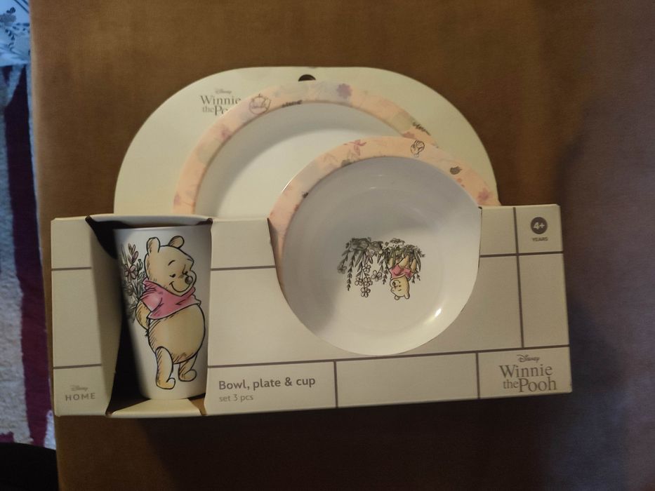 Дитячий посуд що не б'ється