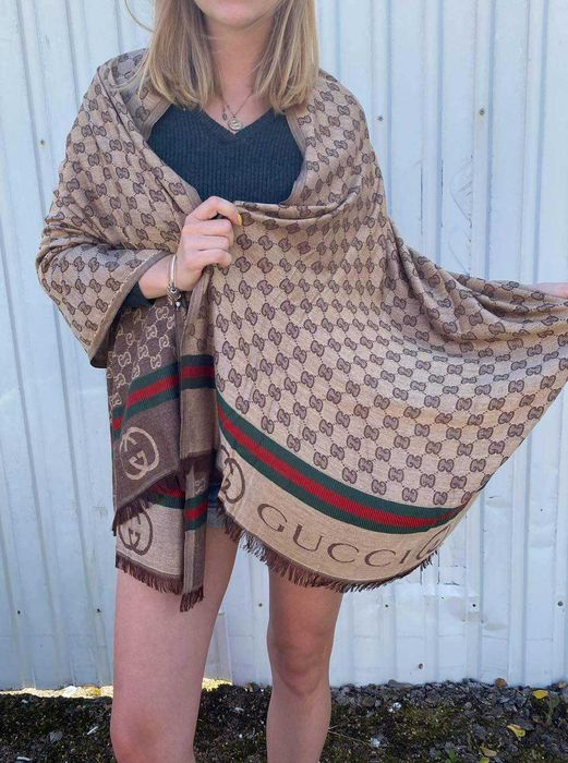 Nowy Szal Damski Tanio beżowy