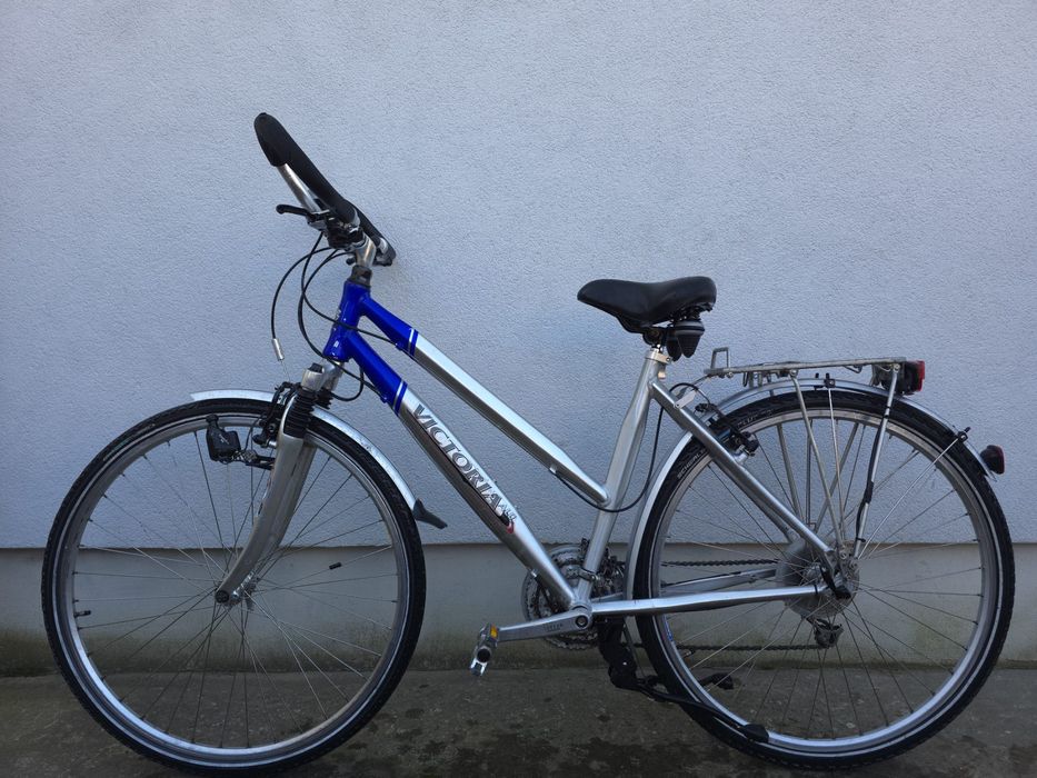 Велосипед Victoria Shimano Alivio