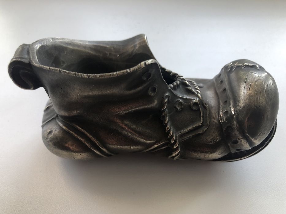 Продам старовинну попільничку старинную пепельницу башмак