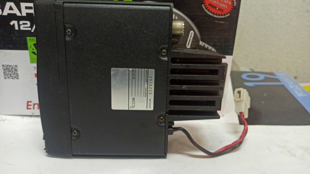 Радіостанція рація трансівер Icom ICF 111