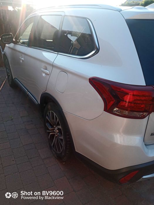Mitsubishi Outlander III