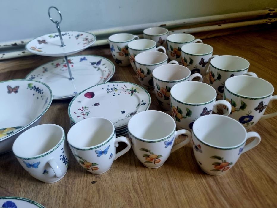 Zastawa stołowa- kawowa z kolekcji "Fruit & Flowers" Janneke Brinkman